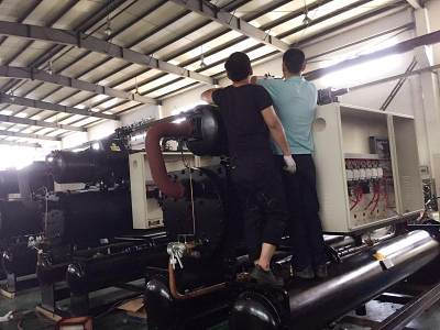 佩詩(shī)機電-工業(yè)冷水機生產(chǎn)車(chē)間展示【圖6】